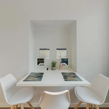Brand New Luxury Apartment, Parking, Center Apartment Vilnius