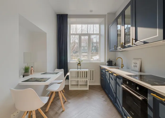 Center Near Old Town With Parking, Pamenkalnio Apartment *